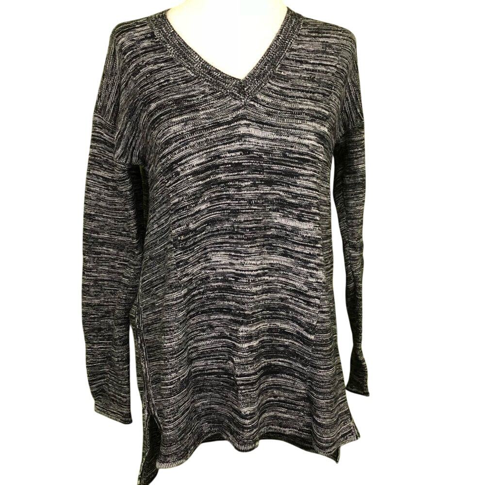 Ellen Tracy Sweater Black V-Neck Pullover New M